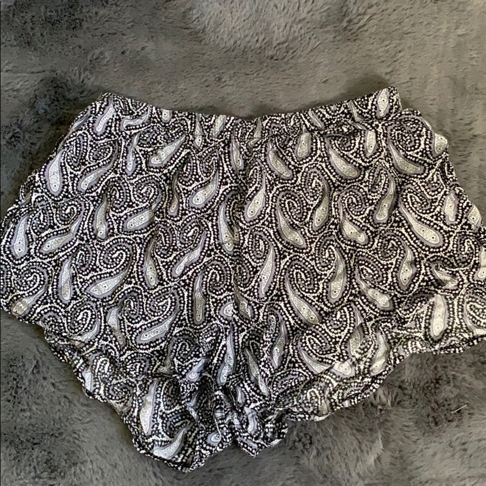 Brandy Melville shorts